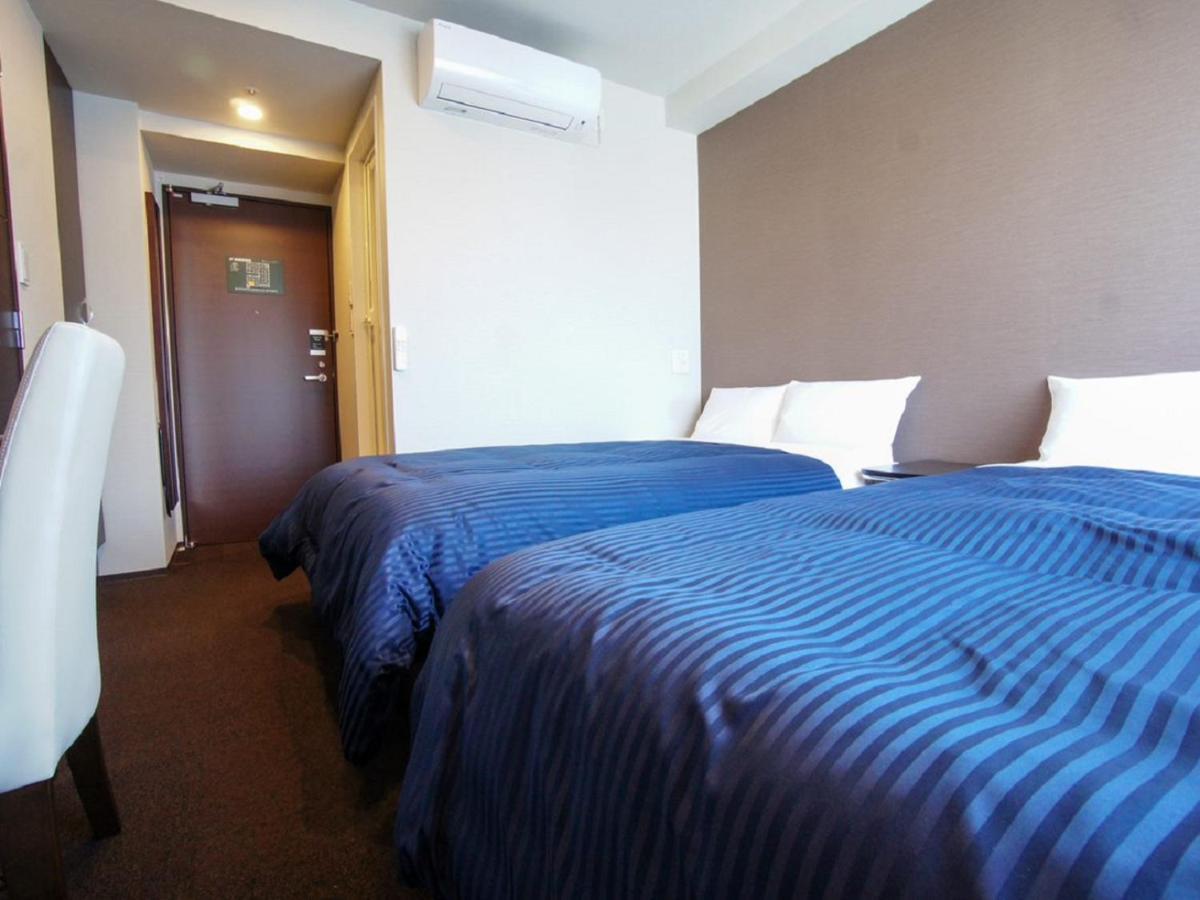 Hotel Livemax Yokohama Motomachi Ekimae Exteriör bild