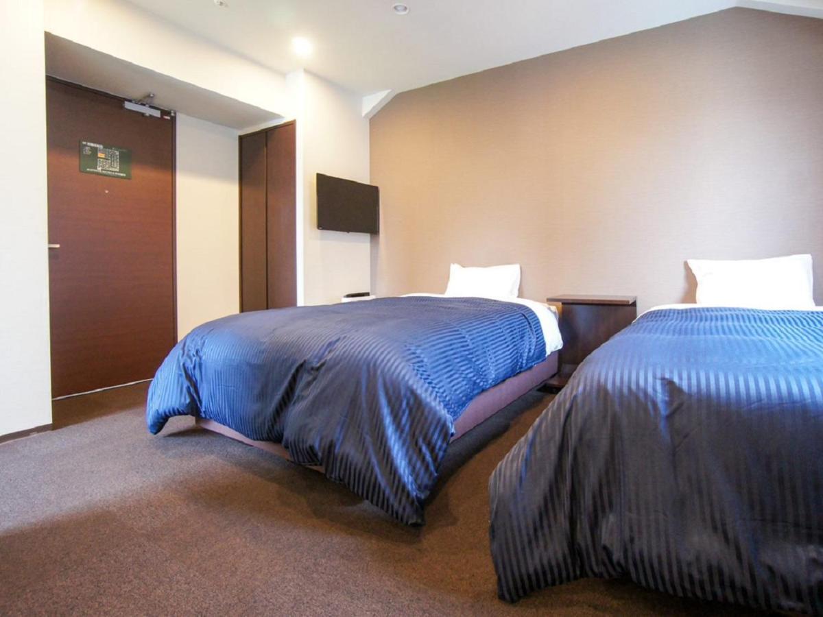 Hotel Livemax Yokohama Motomachi Ekimae Exteriör bild
