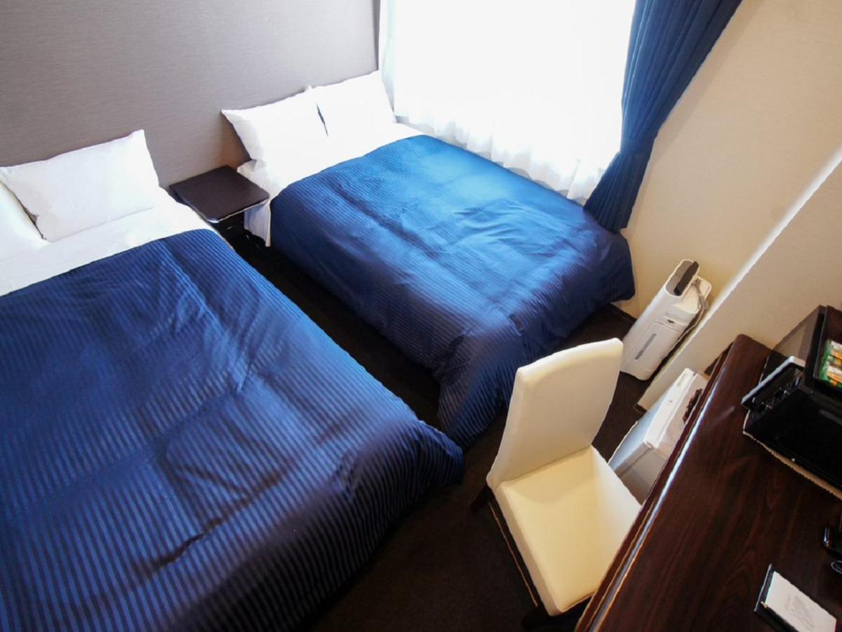 Hotel Livemax Yokohama Motomachi Ekimae Exteriör bild
